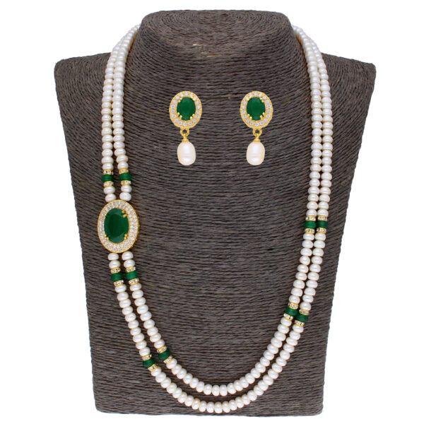 Prominent 2 String Necklace Set