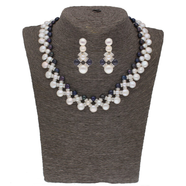 Zigzak Pearl Necklace