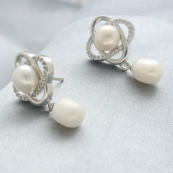 Habi Pearl Earrings