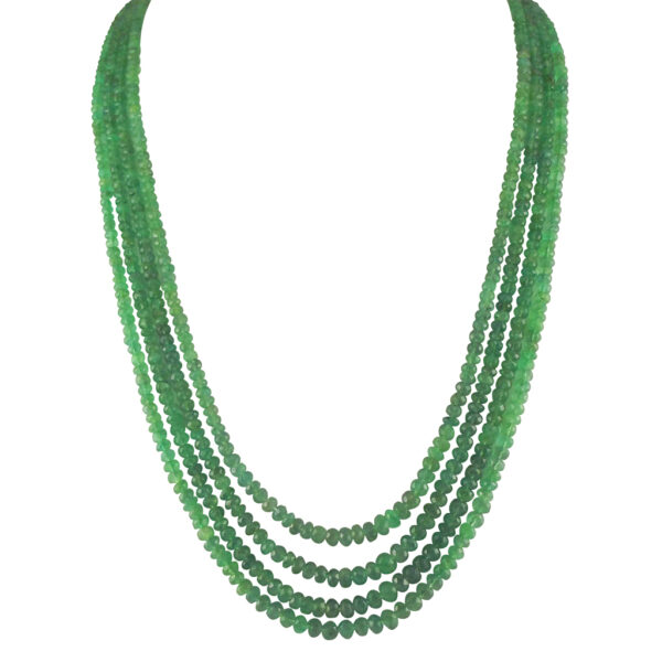 Vs To Si Green Gemstone Diamond Necklace Set, Packaging Type: Box at Rs  250000/set in Ajmer