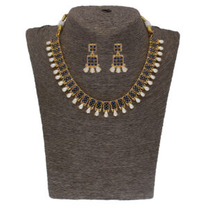 Floral Pearl Necklace