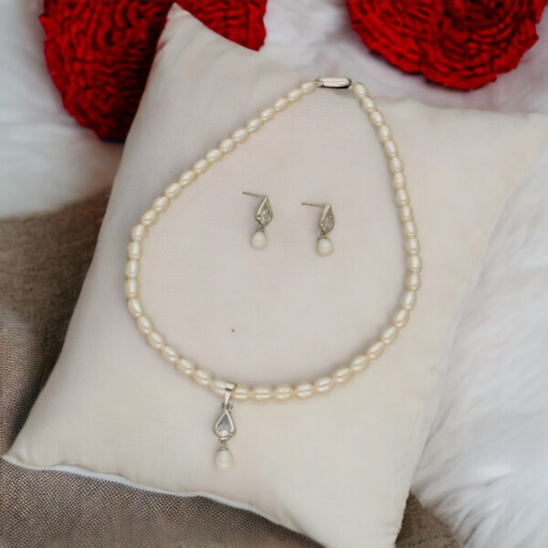 Luminary Pearl Set