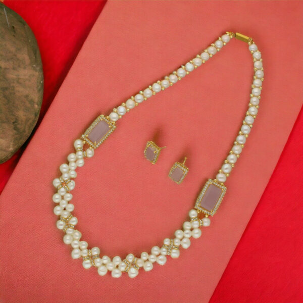 Trinkets Pearl Set
