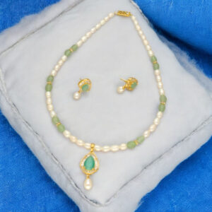 Timeless Pearl Set