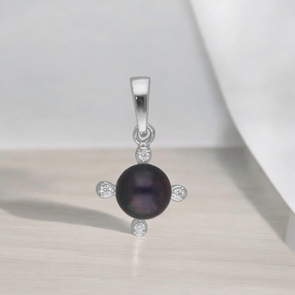 92.5 Sterling Silver Lopa Designer Pearl Pendant