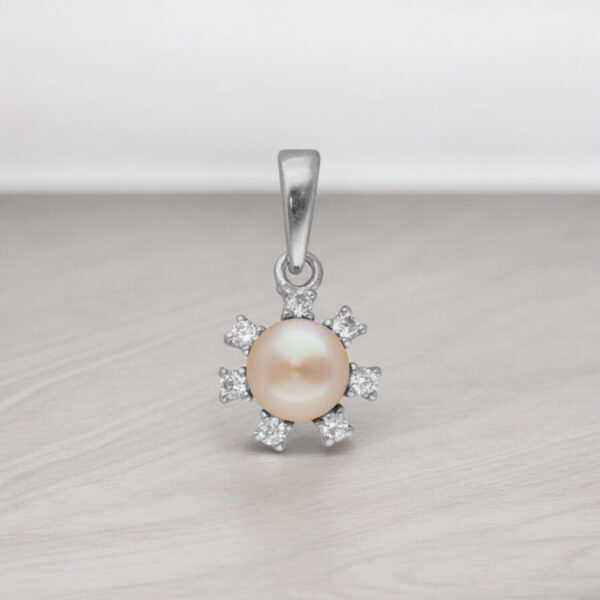 92.5 Sterling Silver Kashvi Simple Pearl Pendant