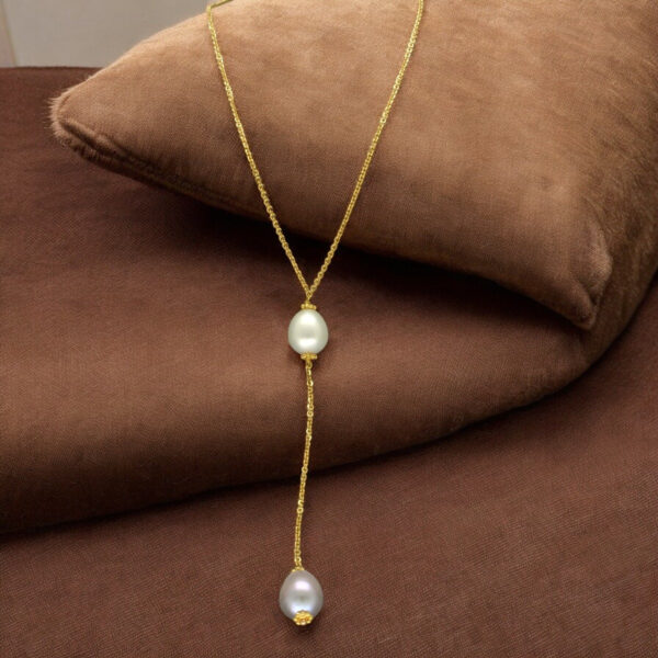 18Kt Gold Pretty Pearl Chain