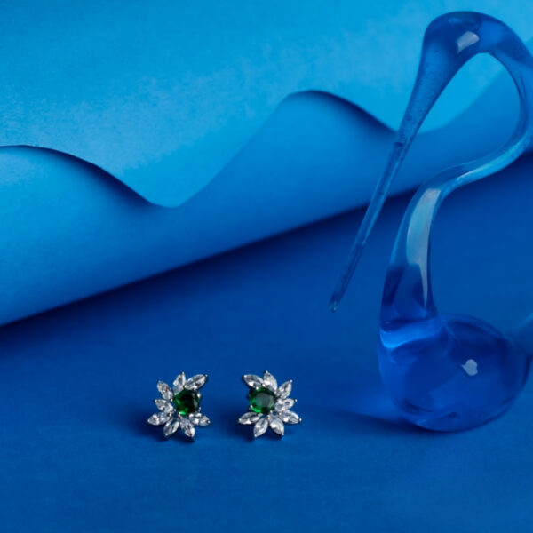 925 Sterling Silver Cluster Trust Her Earring